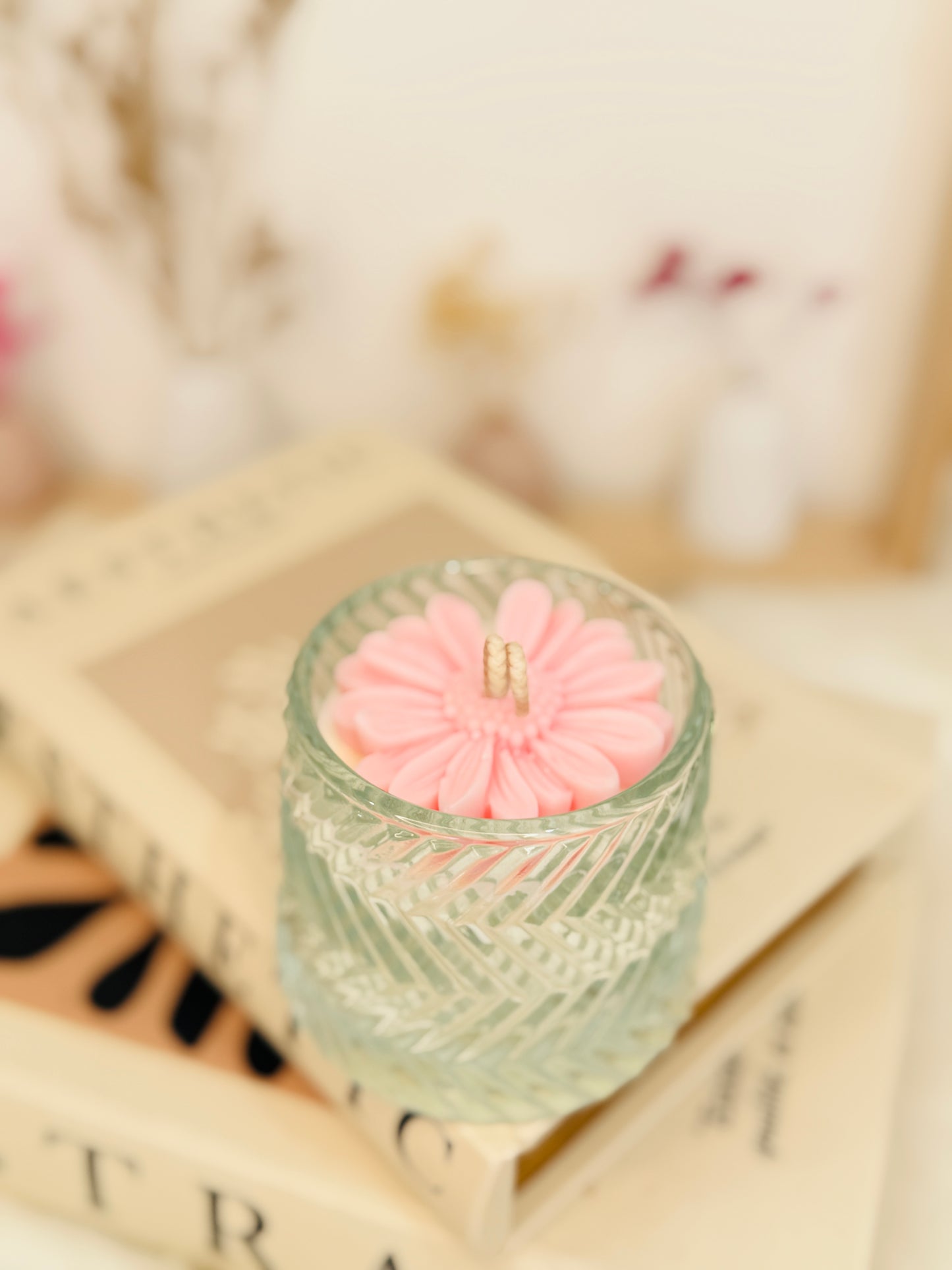 Rose Fragrance Daisy Candle