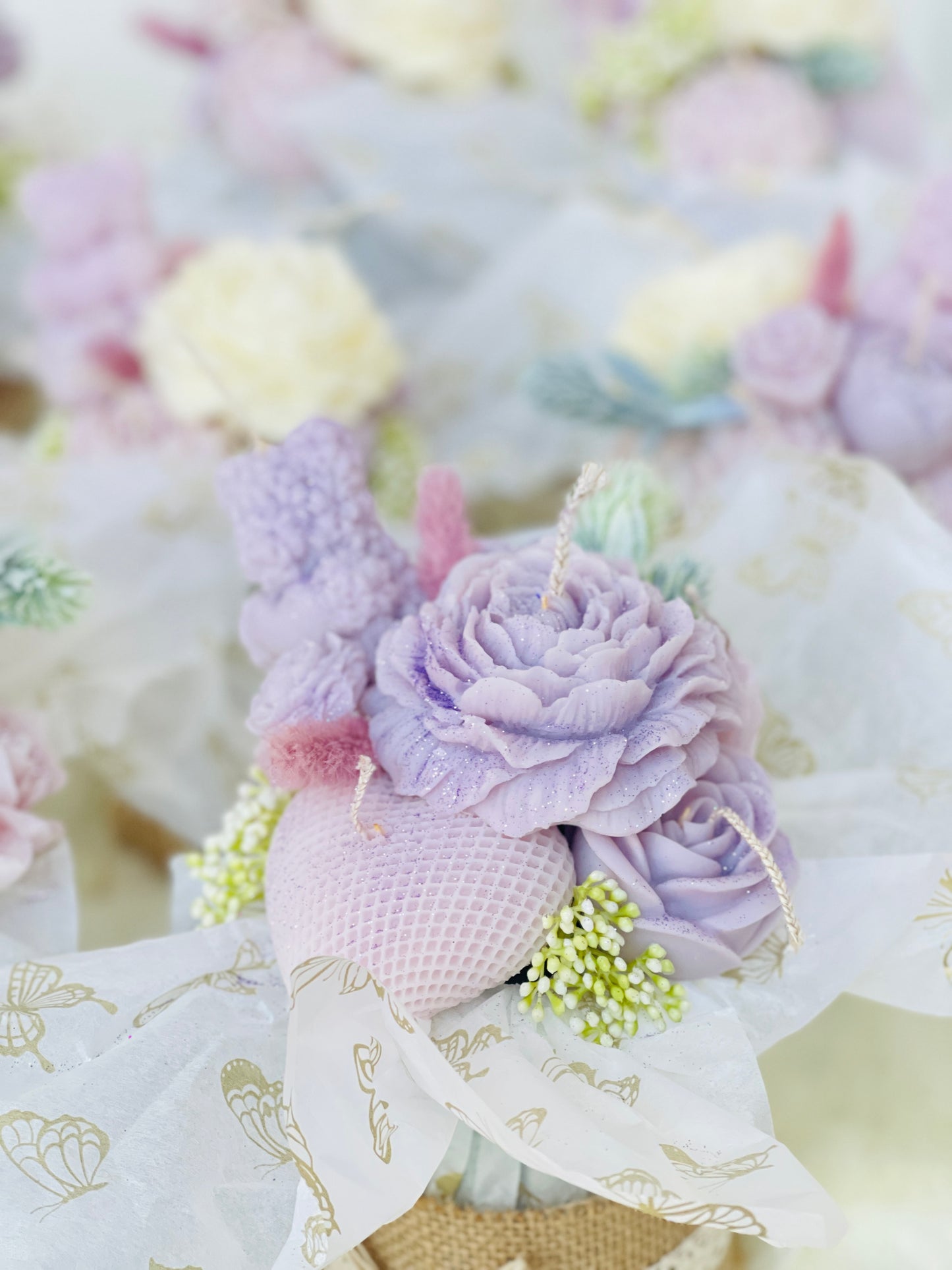 Handmade Soy Wax Purple Flower Candle Bouquet with Dried Flowers - Perfect Gift Idea