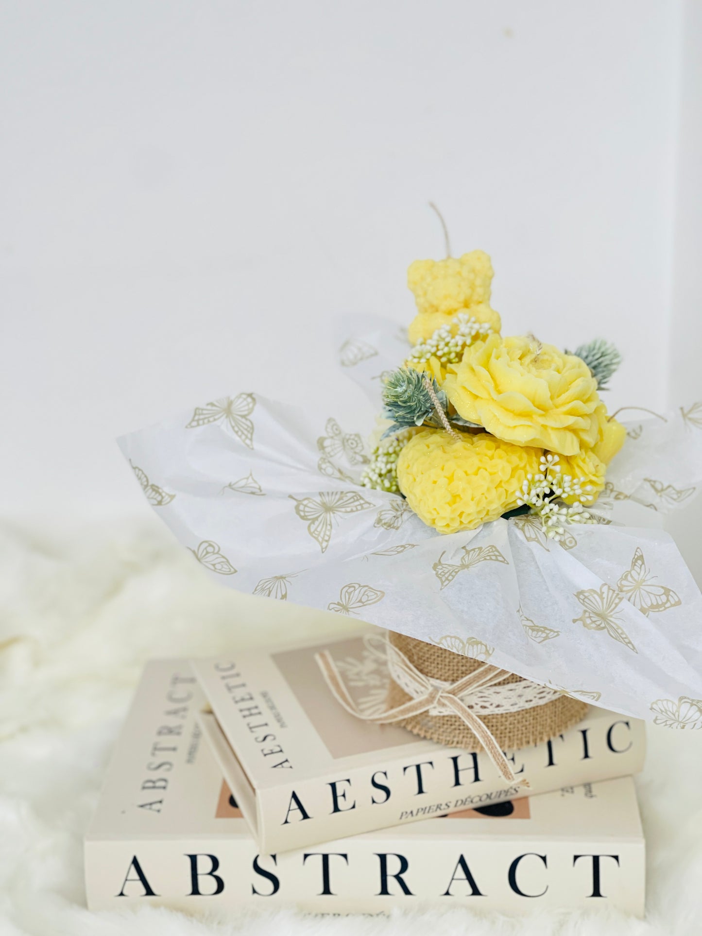 Handmade Soy Wax Yellow Flower Candle Bouquet with Dried Flowers - Perfect Gift Idea